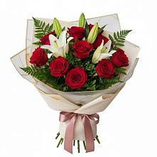 Букет цветов из:  Лилии и Розы в Татариново