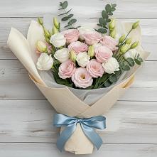 Букет цветов из:  Лизиантусы в Татариново