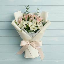 Букет цветов из:  Альстромерии в Татариново
