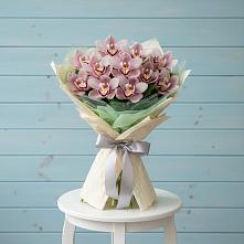 Букет цветов из:  Орхидеи и Розы в Татариново