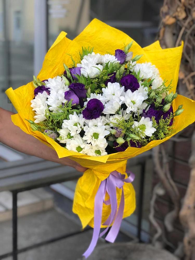 Букет цветов из: Ирисы, Хризантемы и Ромашки в Татариново