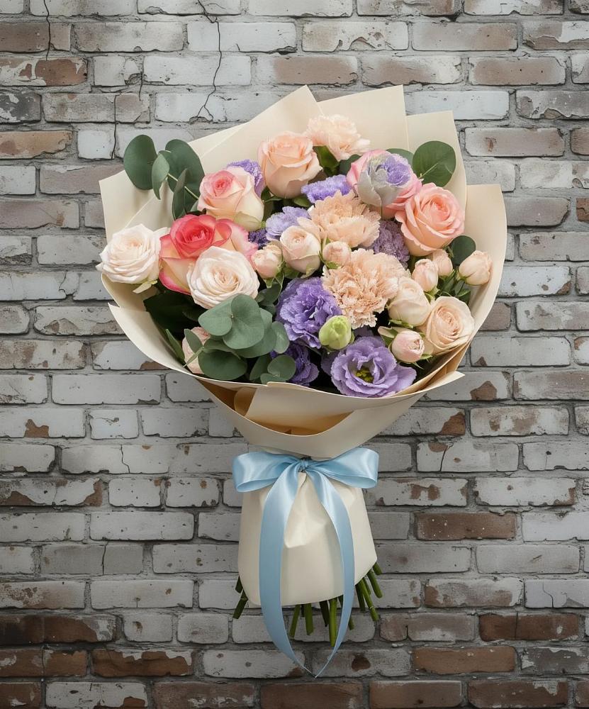 Букет цветов из: Розы, Лизиантусы и Гвоздики в Татариново