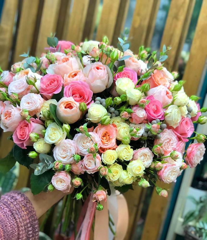 Букет цветов из: Розы в Татариново