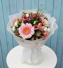 Букет цветов из:  Герберы, Альстромерии и Лизиантусы в Татариново