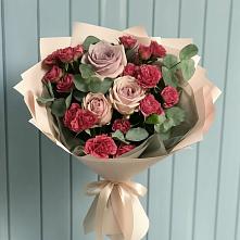Букет цветов из:  Гвоздики и Розы в Татариново