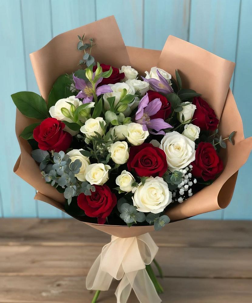 Букет цветов из: Розы и Альстромерии в Татариново