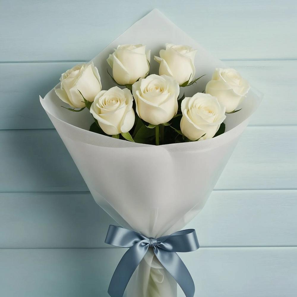 Букет 7 Белых роз Эдлесс Лав в Татариново