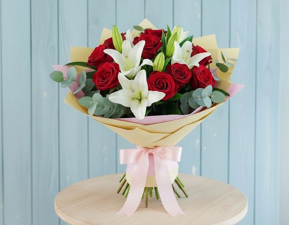 Букет цветов из: Лилии и Розы в Татариново